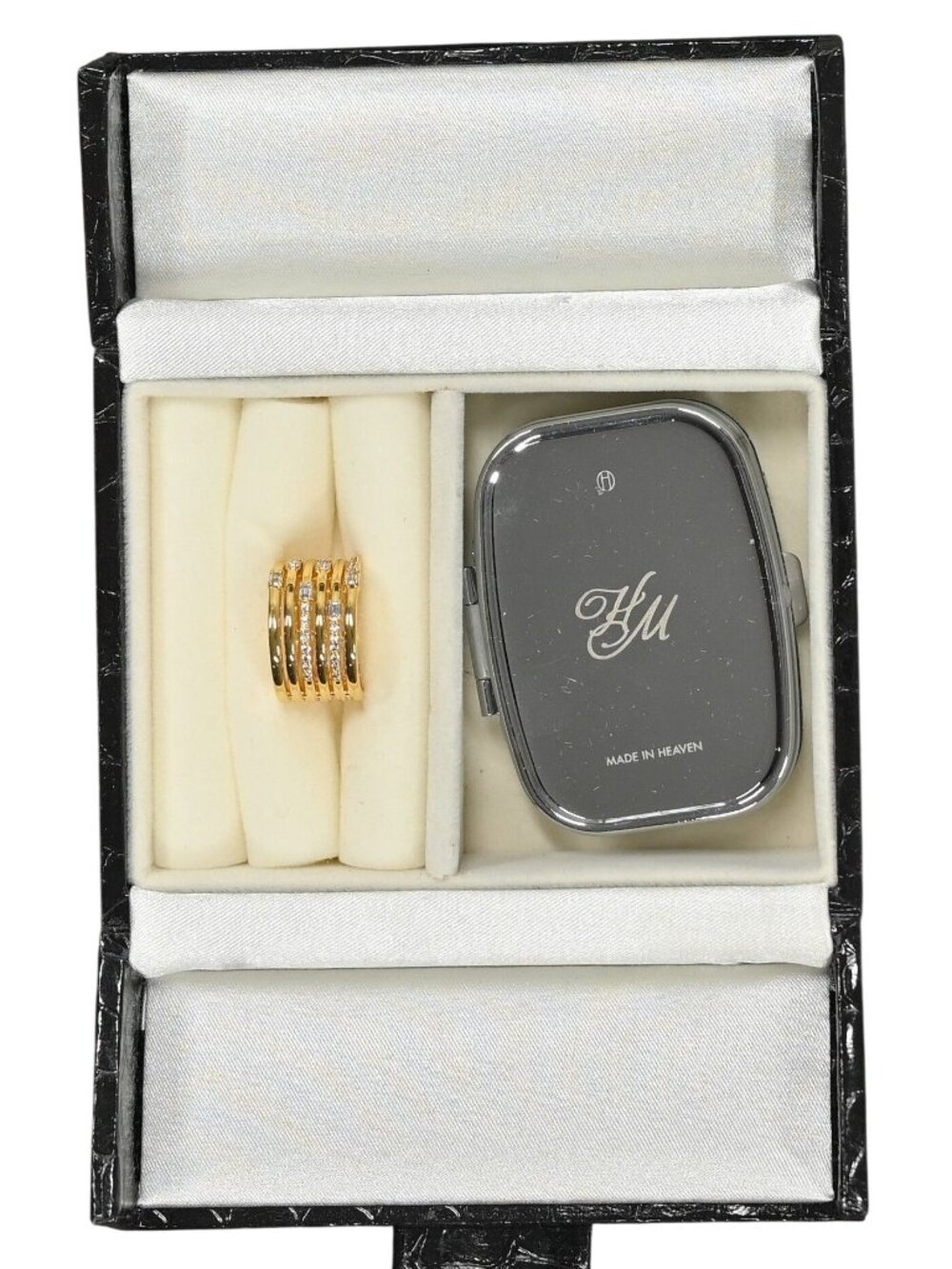 Heaven Mayhem Whimsey Ring in Gold & Mint Tin